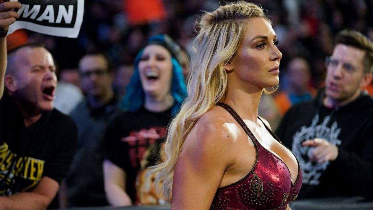 Charlotte Flair explica su ausencia en WWE