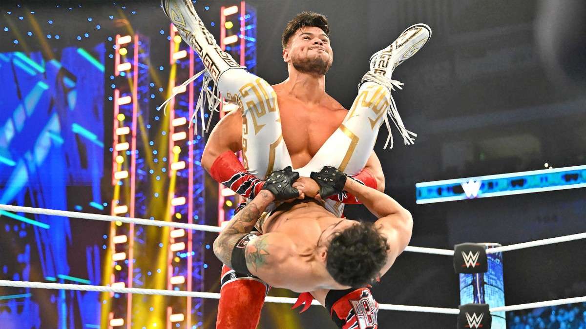 Humberto Carrillo & Angel Garza regresan con triunfo al roster principal de WWE