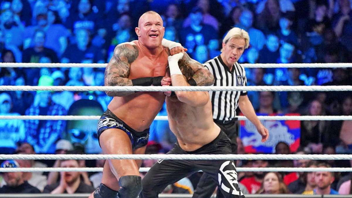 Randy Orton se impone a Sami Zayn para clasificar a Elimination Chamber