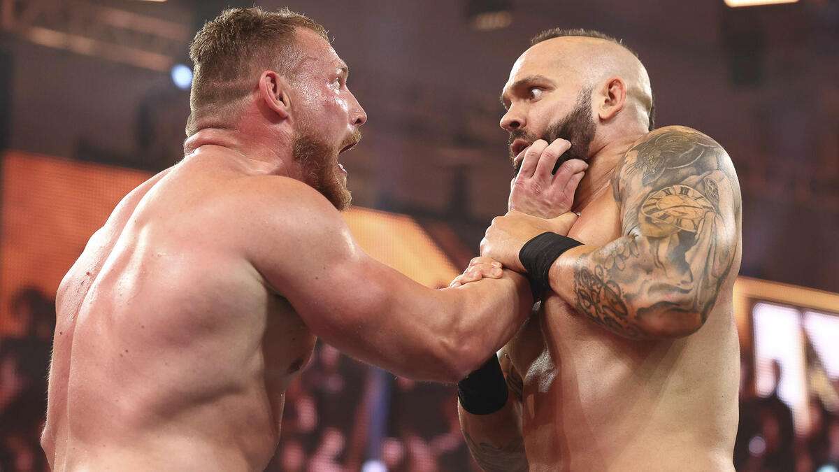 Shawn Spears consigue derrotar a Ridge Holland en NXT
