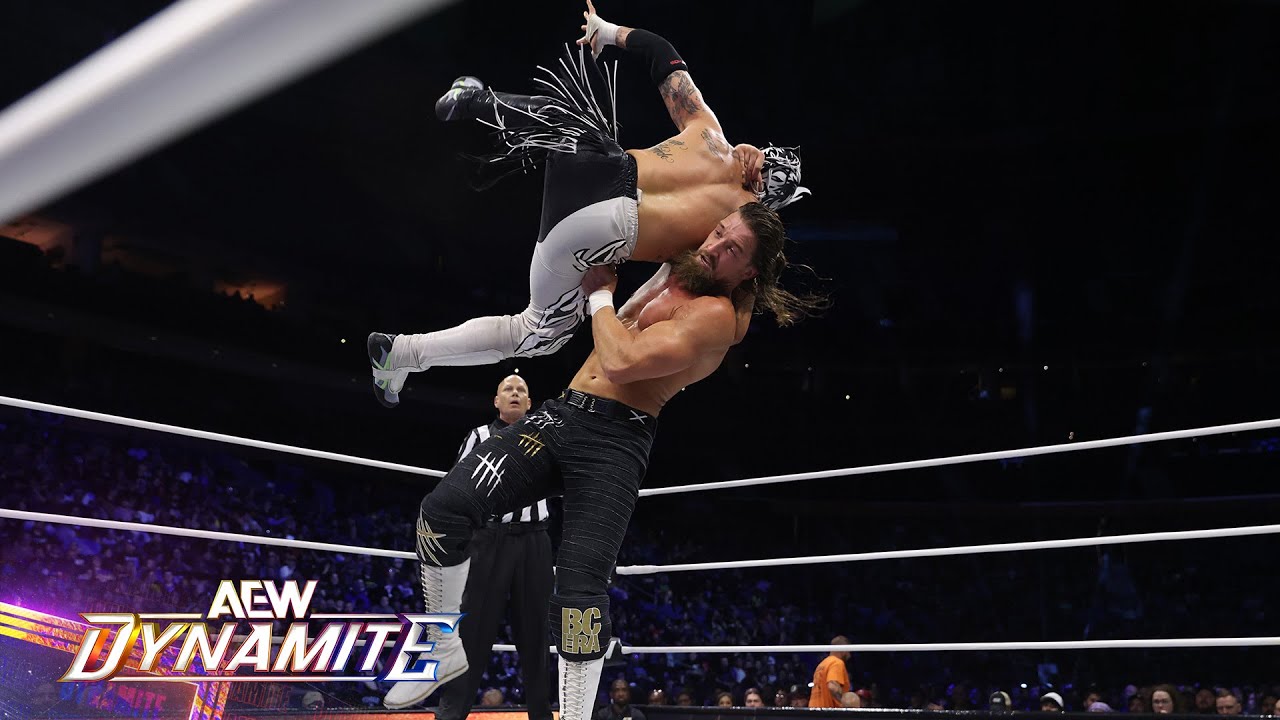 Jay White avanza a las semifinales del torneo de la Fundación Owen Hart 2024 tras derrotar a Rey Fénix