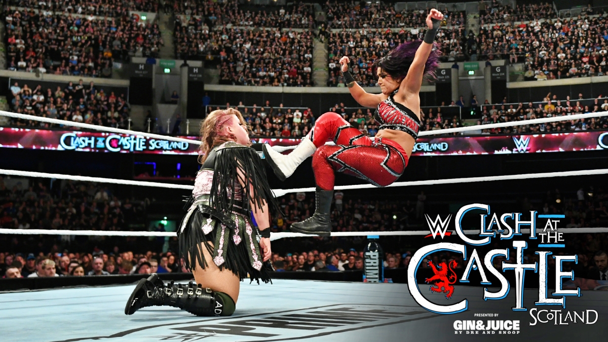 Bayley propina una dura derrota a Piper Niven para mantenerse como Campeona de WWE