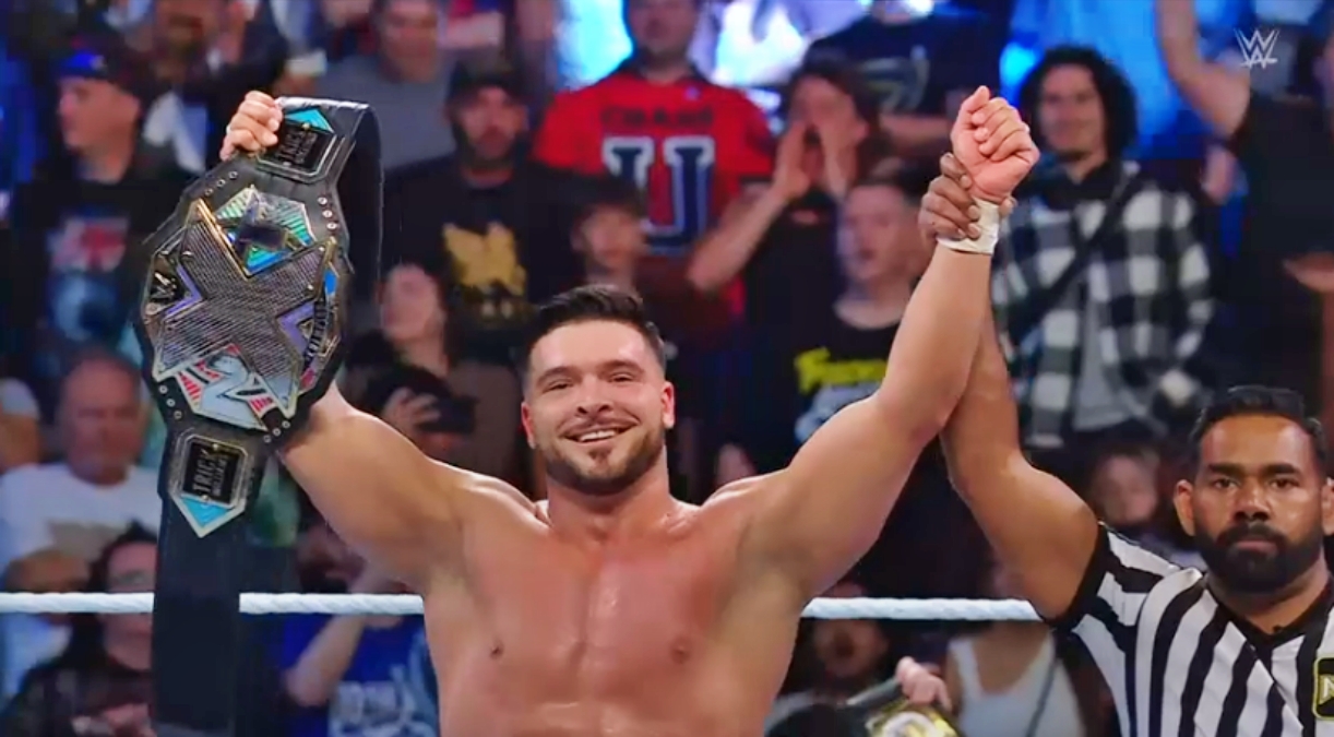Ethan Page gana Fatal 4-Way Match de manera fortuita para convertirse en Campeón de NXT
