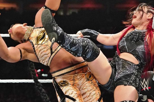 Iyo Sky Bianca Belair WWE RAW 16 09 2024