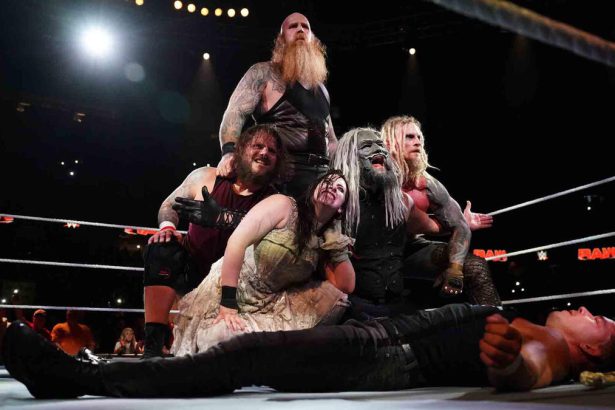 The Wyatt Sicks WWE RAW 09 09 2024