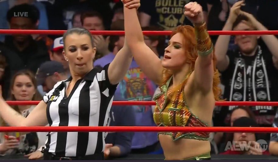 Jamie Hayter derrota a Billie Starkz y pone su atención en Athena 1 Jamie Hayter derrota a Billie Starkz y pone su atención en Athena