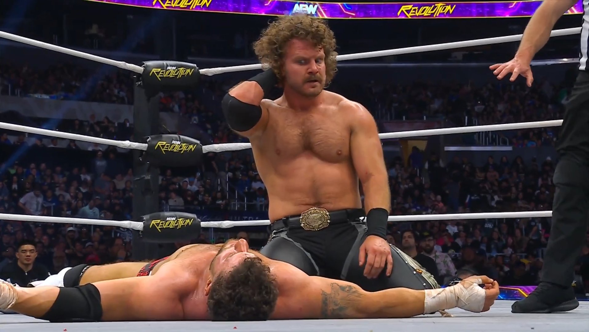 Adam Page demuestra superioridad ante MJF en un combatazo durante AEW Revolution 2025 1 Adam Page demuestra superioridad ante MJF en un combatazo durante AEW Revolution 2025