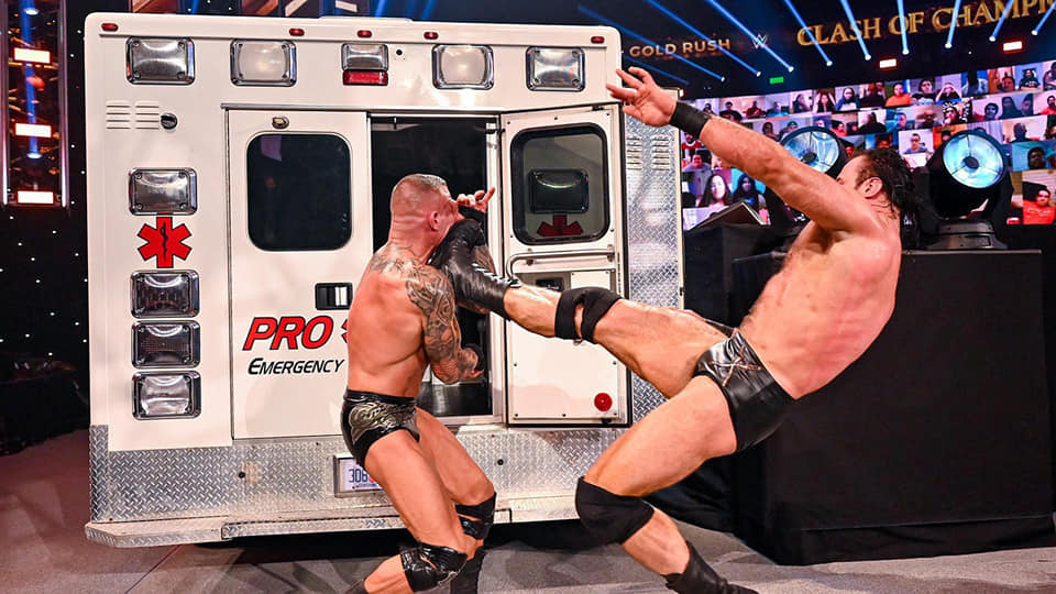 Shawn Michales y las 15 MEJORES patadas en la historia de la WWE