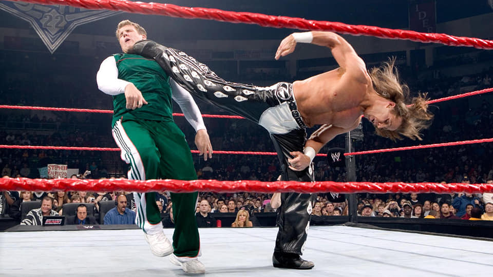 Shawn Michales y las 15 MEJORES patadas en la historia de la WWE